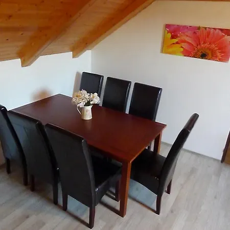 Rekreacni Areal U Prehrady Orlik Apartament *